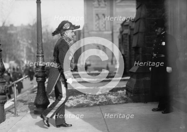 Señor Don Anibal Cruz, Ambassador from Chile - His Funeral at St. Patrick's Church..., 1910. Creator: Harris & Ewing.