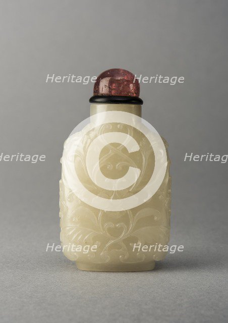 ade snuff bottle with carving of foliage, China, Qing dynasty, 1644-1911. Creator: Unknown.