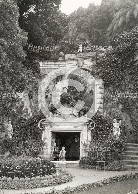 Villa Rolla-Rosazza, Genoa, Italy, 1925. Creator: Frances Benjamin Johnston.