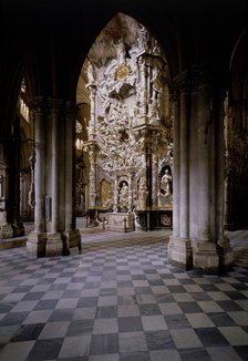 The transparent altar, work of Narciso Tome (1729-1732) in the Interior of the Toledo Cathedral.