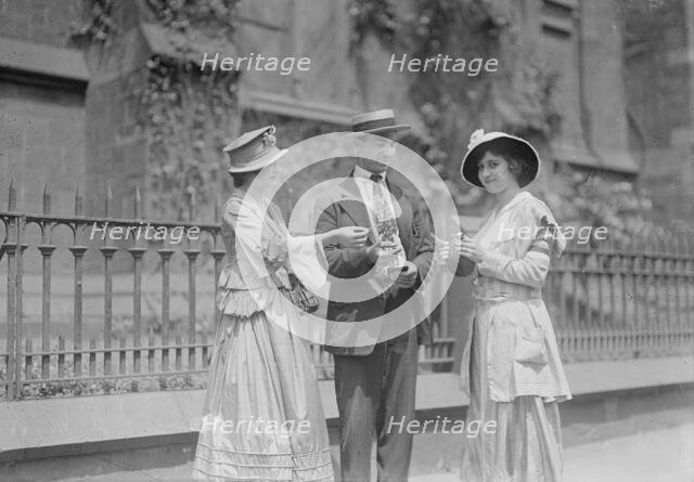 Chorus girls selling tickets, between c1915 and c1920. Creator: Bain News Service.