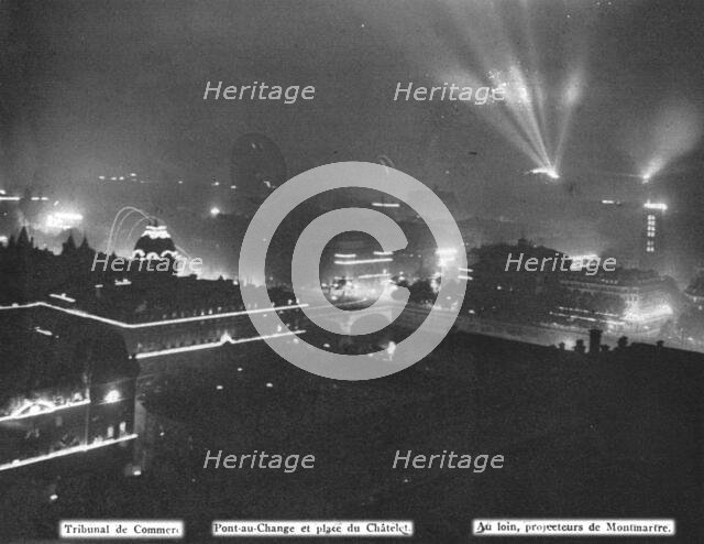 'Le jour de gloire; panorama de Paris illumine le soir de 14 juillet 1919, au centre, le..., 1919. Creator: Famechon et Queste.