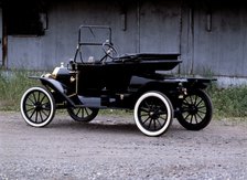 1914 Ford Model T. Artist: Unknown.