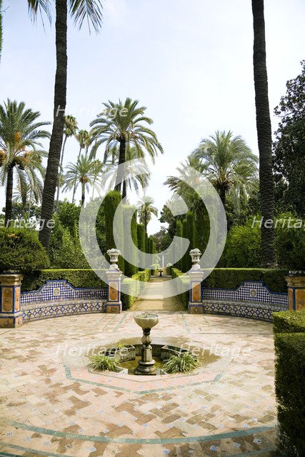 Gardens, the Alcazar, Seville, Andalusia, Spain, 2007.  Artist: Samuel Magal