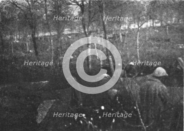 'Une semaine de combats sur la rive gauche de la Meuse; 9 mars.--Avant d'entrer en action..., 1916. Creator: Unknown.