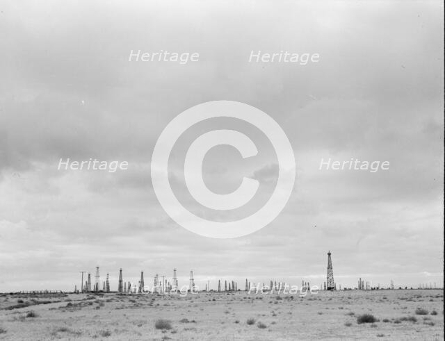 Oil fields, Kern County, California, 1938. Creator: Dorothea Lange.