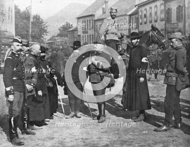 ''L Aumonerie Militaire; Un groupe d'aumoniers militaires des trois confessions', 1914 Creator: Unknown.