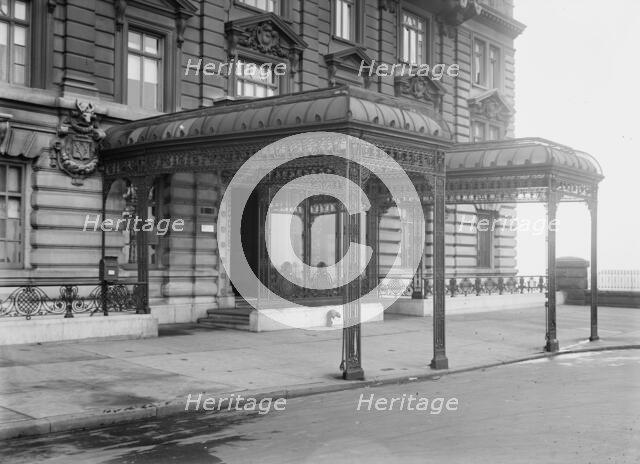 unidentified entrance to bldg., Rasch Studio, between c1910 and c1915. Creator: Bain News Service.