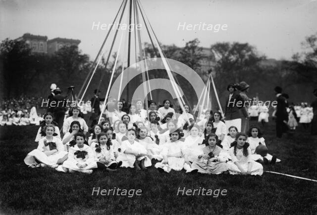 May Pole - Central Park, between c1910 and c1915. Creator: Bain News Service.