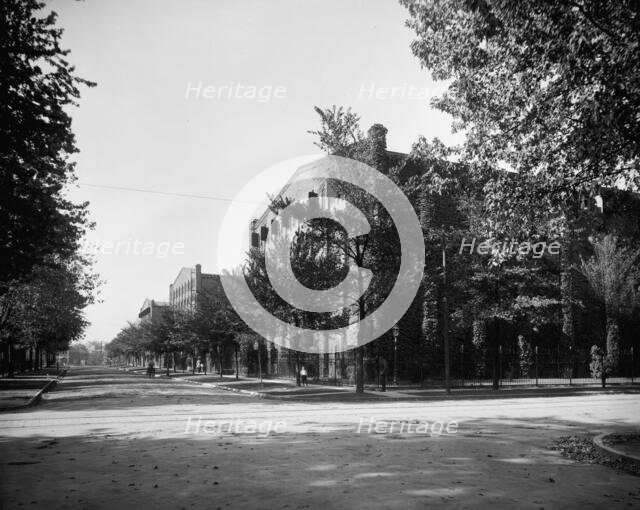 Group of warehouses, Walker distillery, Walkerville, Ont., between 1905 and 1915. Creator: Unknown.