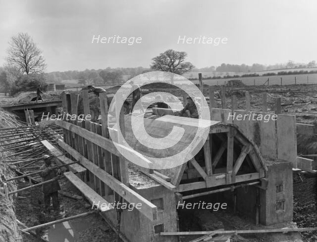 Construction of the M1 Motorway, South Northamptonshire, Northamptonshire, 16/05/1958. Creator: John Laing plc.