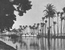 ''Abords de l'avenue de Gezireh pendant la crue du Nil; Le Nord-Est Africain', 1914. Creator: Unknown.
