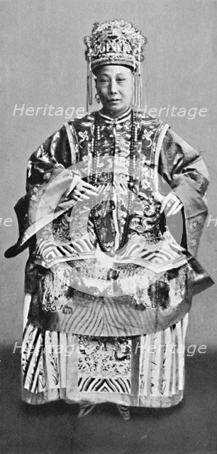 A lady of Shanghai, wife of a mandarin, 1902. Artist: Mr Afong.