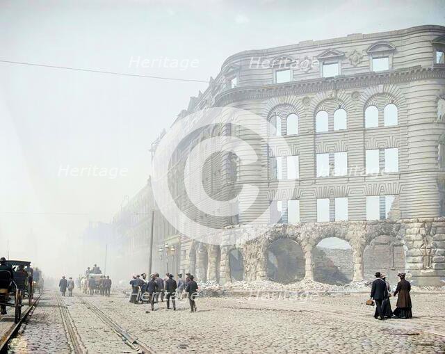 Looking up Market St. from near ferry, San Francisco, Cal., c1906. Creator: Unknown.