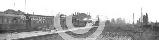 ''La Capitulation Allemande; Le train qui conduisit les plenipotentiaires allemands..., 1918. Creator: Unknown.