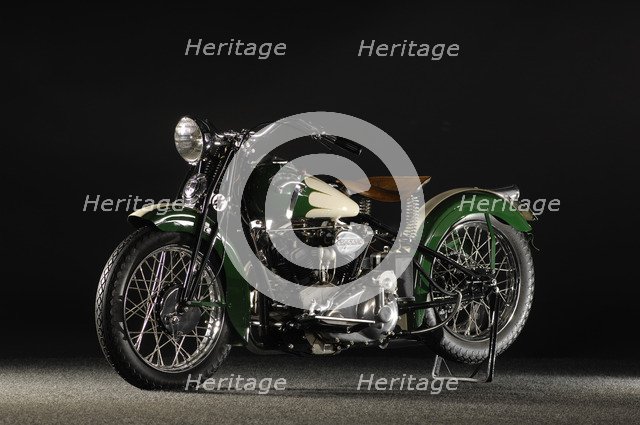 Crocker big tank V twin 1937. Artist: Simon Clay.