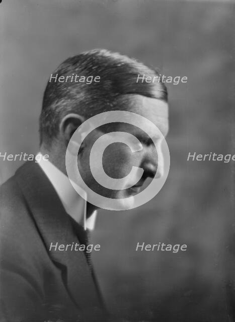 Dr. F.S. Walker, portrait photograph, 1918 Oct. 9. Creator: Arnold Genthe.