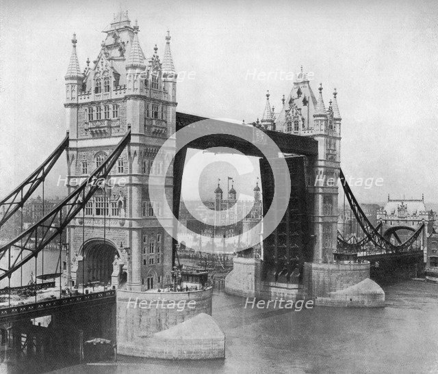 Tower Bridge, London, 1911-1912.Artist: Reinhold Thiele