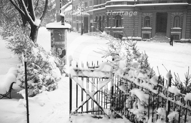 Winter scene, Landskrona, Sweden, 1938. Artist: Unknown