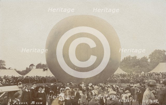 Hot air balloon at Ilkeston Flower Show, Derbyshire, 2nd August 1909. Artist: EB Turner