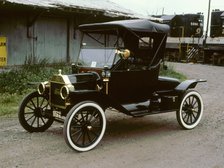 1914 Ford Model T. Artist: Unknown.