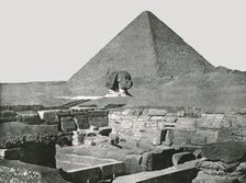 'Great Pyramid, Sphinx and Temple of Chafea', Gizeh, Egypt, 1895.  Creator: W & S Ltd.