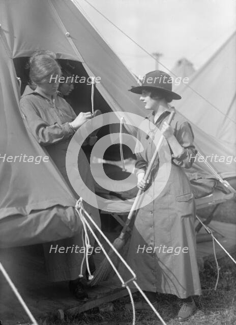 Woman's National Service School, Under Woman's Section, Navy League, Mrs. Slater And Miss Moore,1916 Creator: Harris & Ewing.