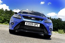 Ford Focus RS 2009. Artist: Simon Clay.