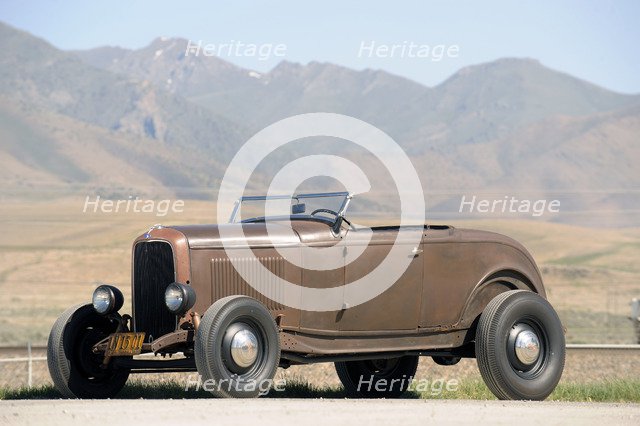 Ford Rodriguez Roadster Custom 1932. Artist: Simon Clay.