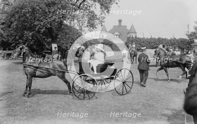 Connie Regan & "Glorious Me", 1918. Creator: Bain News Service.