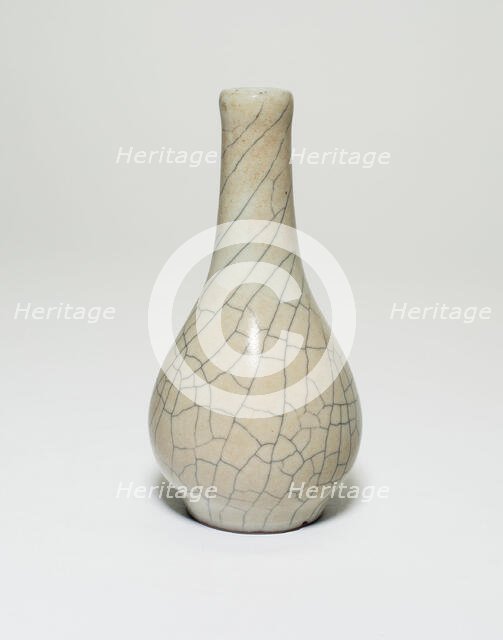 Bottle-Shaped Vase, Yuan dynasty or possibly Qing dynasty (1644-1911), Yongzheng period (1723-1735). Creator: Unknown.