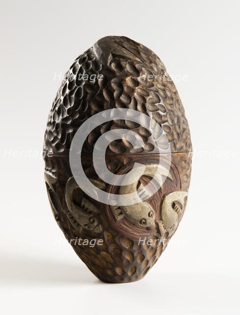 Egg-shaped box. Designed by Alexei Zinovyev, End 1890s. Creator: Workshop of Princess Maria Tenisheva in Talashkino.