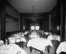 Edelweiss Cafe, banquet room, Detroit, Mich., between 1905 and 1915. Creator: Unknown.