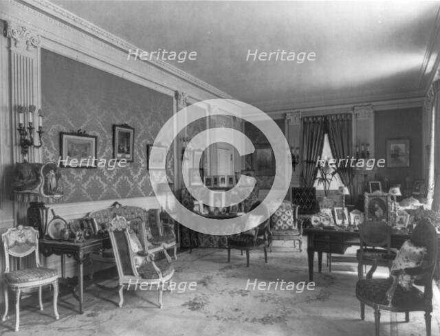 Mary Scott Townsend house, Washington, D.C., c1910. Creator: Frances Benjamin Johnston.