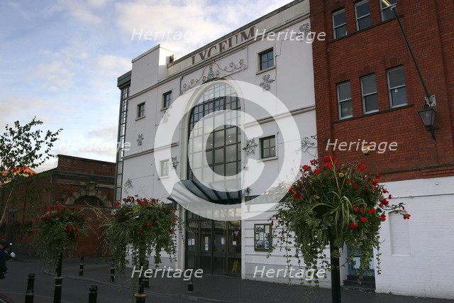 Lyceum Theatre, Crewe, Cheshire, 2005