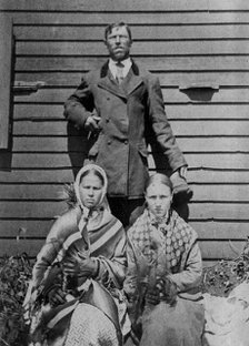 Podprugin with his family, 1883. Creator: IL Kalinovskii.