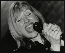 Tina May performing at The Fairway, Welwyn Garden City, Hertfordshire, 7 March 1999. Artist: Denis Williams