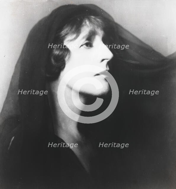 Portrait photograph of Margaret Anglin as Electra, between 1910 and 1925. Creator: Arnold Genthe.