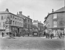 Bell Street, Henley-on-Thames, South Oxfordshire, Oxfordshire, 1890. Creator: Henry Taunt.