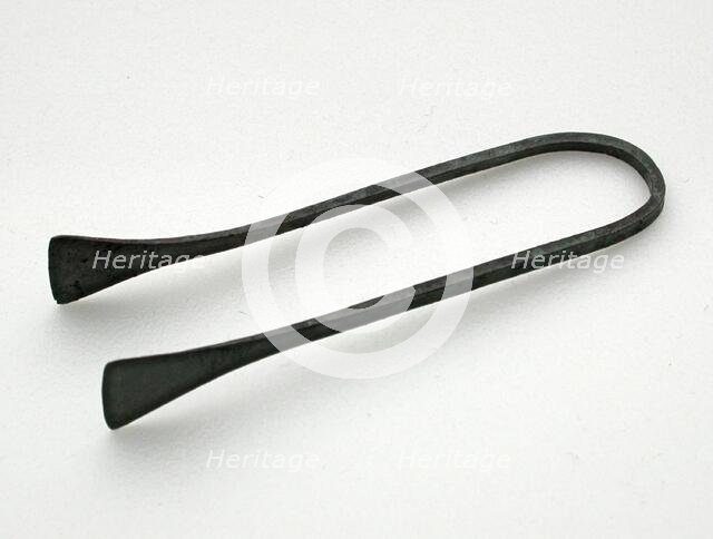 Tweezers, Egypt, New Kingdom, Dynasty 19-20 (about 1295-1069 BCE). Creator: Unknown.