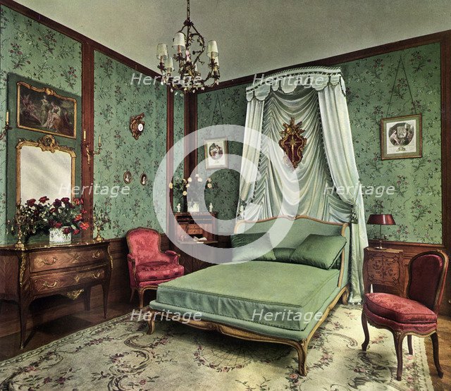 A bedroom from the reign of Louis XV Room, Hotel des Saints Pères, Paris, 1938. Artist: Unknown