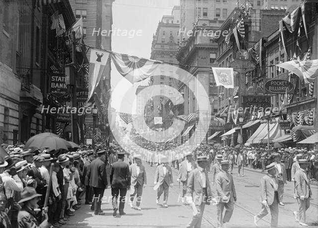 Elk Parade, Baltimore, 1916. Creator: Harris & Ewing.