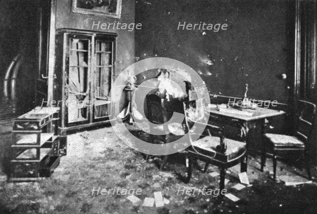 The Bolshevik Coup in Russia; The study of the Empress Dowager, Marie Feodorovna..., 1917. Creator: Unknown.