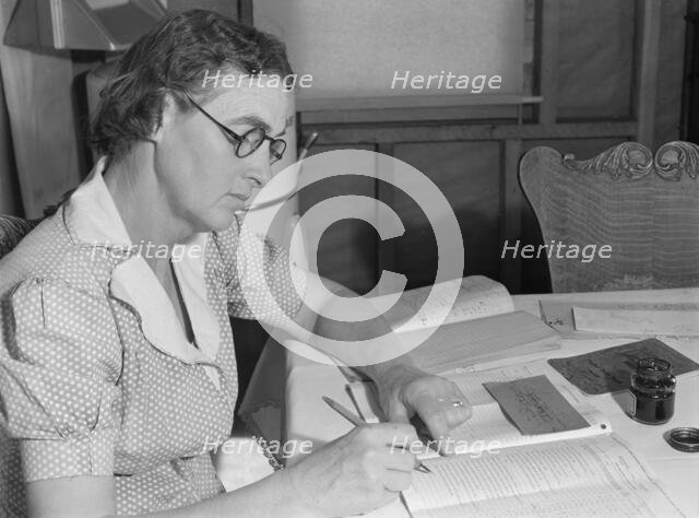 Wife of FSA borrower keeps account of loan of..., Dead Ox Flat, Malheur County, Oregon, 1939. Creator: Dorothea Lange.
