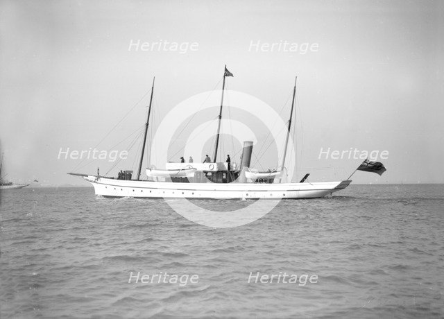The steam yacht 'Sea Snake' 1911. Creator: Kirk & Sons of Cowes.