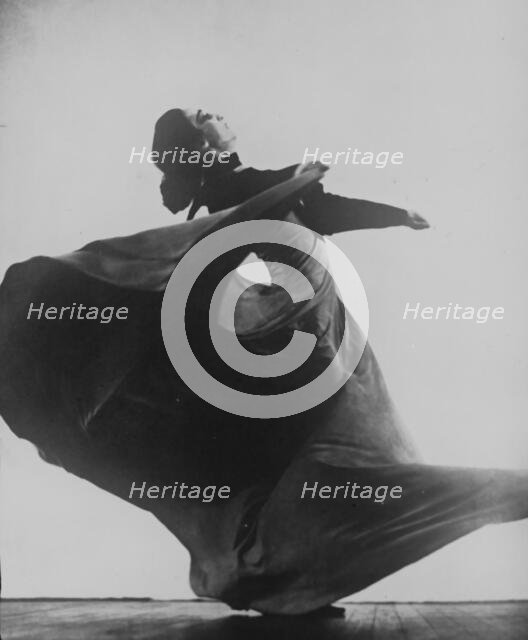 Unidentified woman dancing, between 1896 and 1942. Creator: Arnold Genthe.