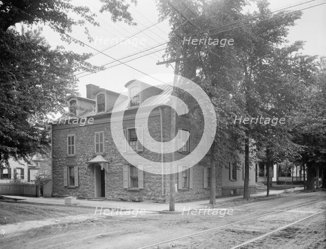 Elmendorf Tavern, Kingston, N.Y., between 1900 and 1906. Creator: Unknown.