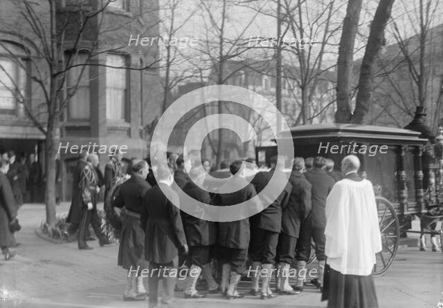 Funeral of Admiral George Dewey, U.S.N., 1917. Creator: Harris & Ewing.