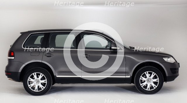 2009 Volkswagen Touareg V6 Tdi Artist: Unknown.