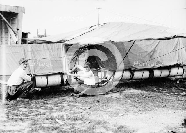 Meckler-Allen Aeroplane, between c1910 and c1915. Creator: Bain News Service.